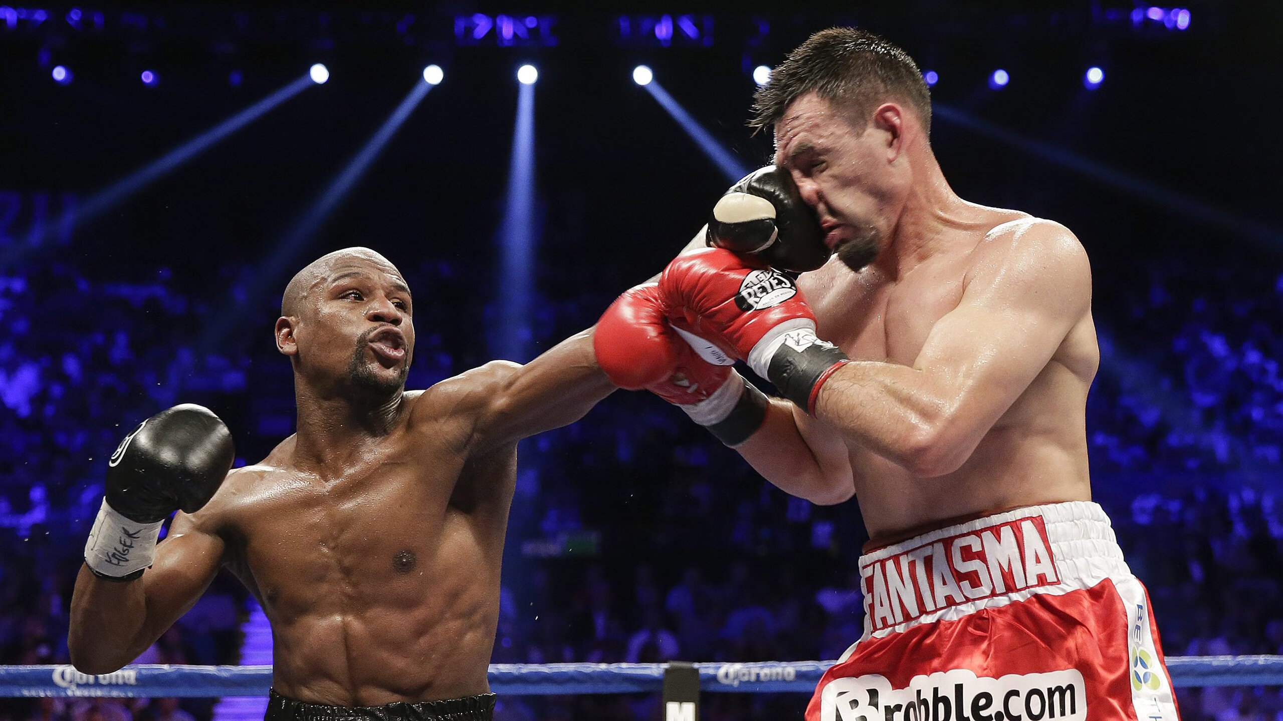 皇家马德里主场惜败，欧冠卫冕之路障碍重重！，皇家马德里晋级